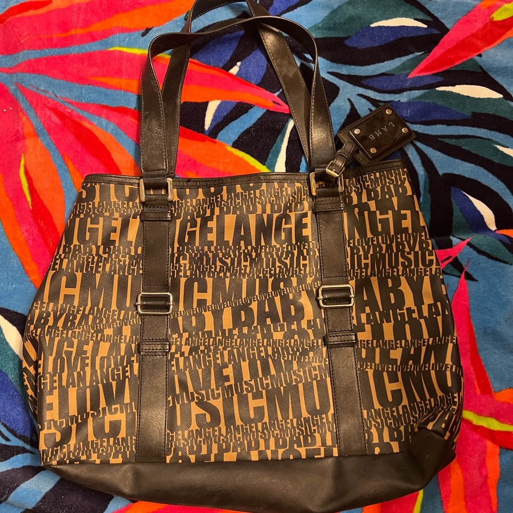 Like NEW LAMB purse